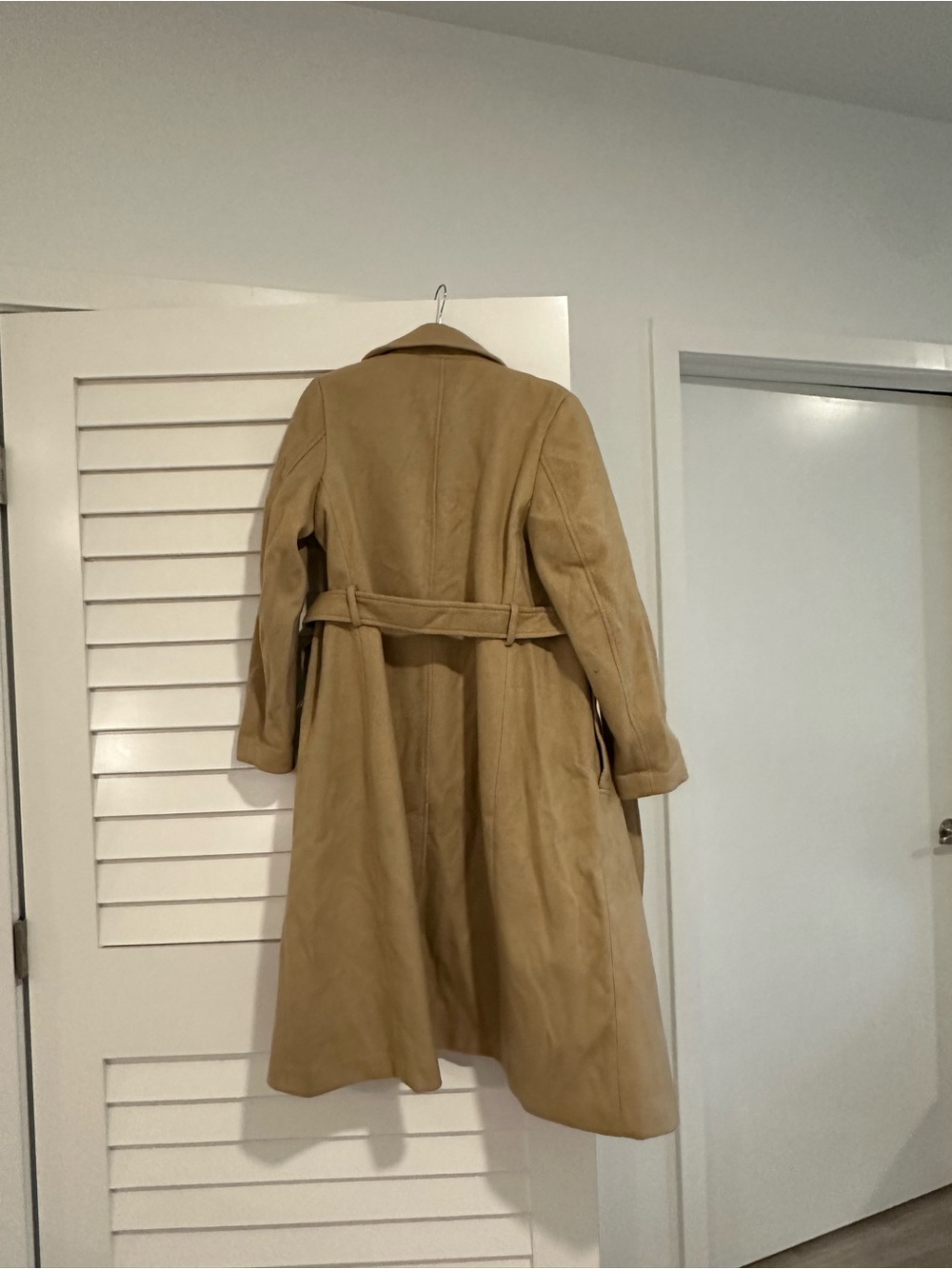 Classic Women's Long Trench Coat - Picture 2 of 2